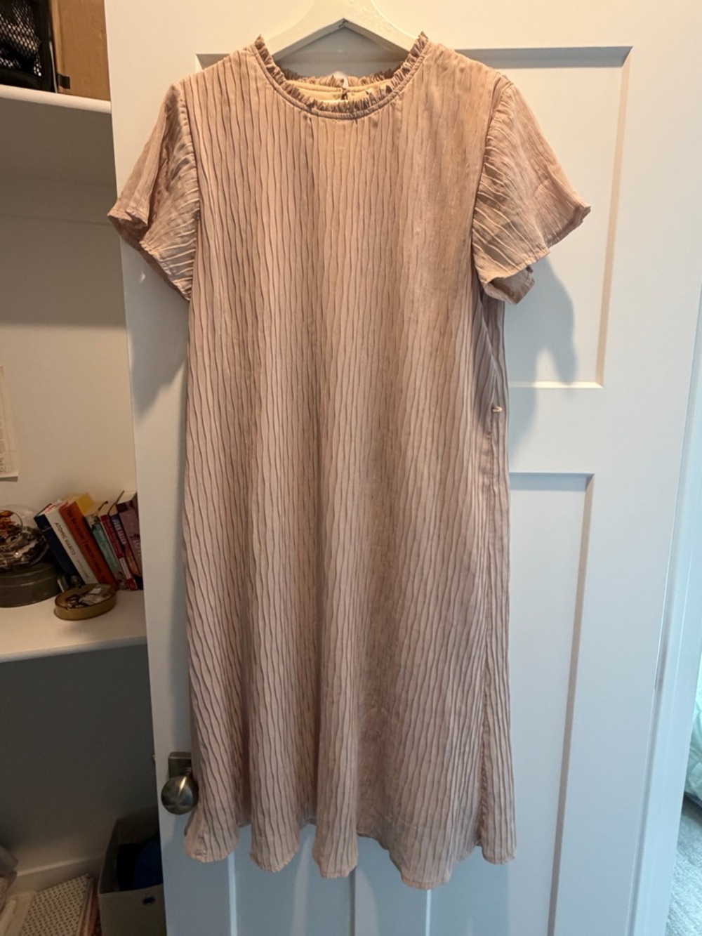 Neutral Pink Short-Sleeve Textured Midi Dress